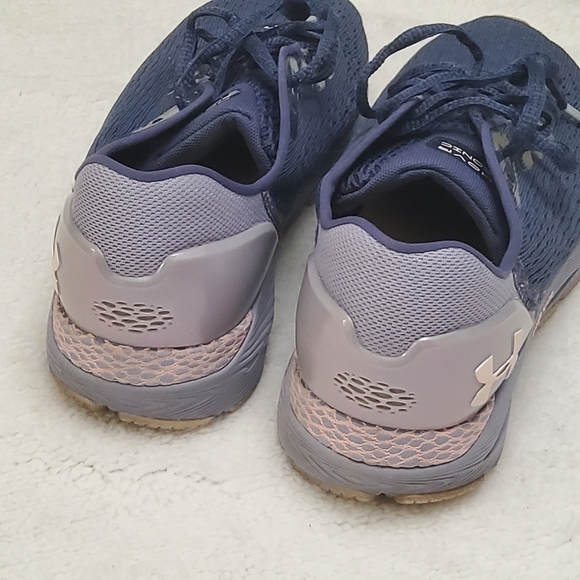 EUC Women's Running Shoes Under Armour HOVR Sonic 3 Bluetooth Connect W8LS 8.5 - Picture 3 of 12